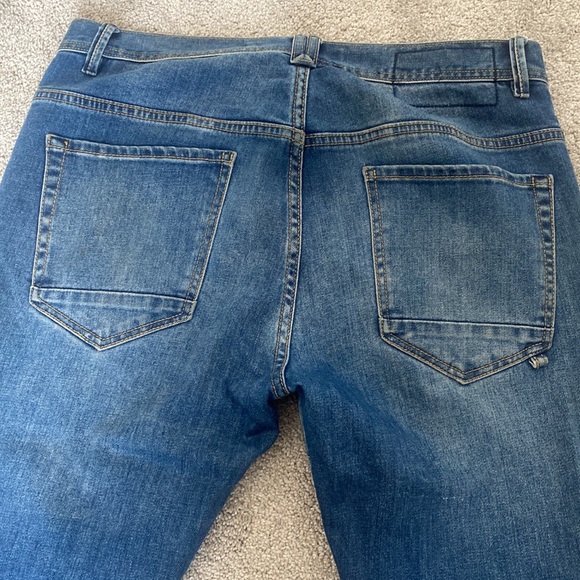 Men’s Nineteen91 Brand Jeans size 32, tapered fit. - Picture 3 of 5